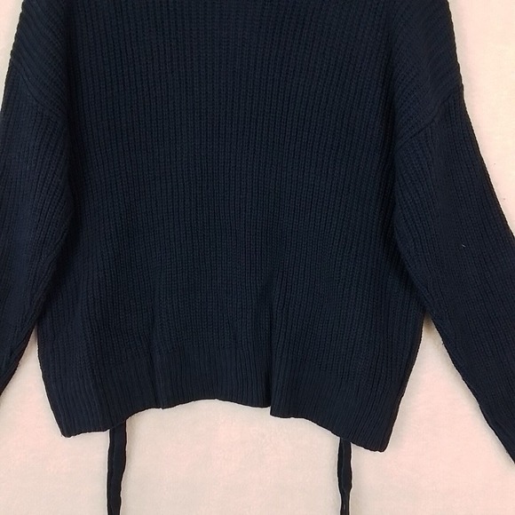 Lane Bryant Chunky Knit Sweater Size 14/16 in Navy w Hem Ties - Picture 9 of 11